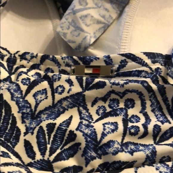 TOMMY Hilfiger Ruffled One Piece Swimsuit - Picture 4 of 6